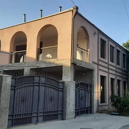 Jorji Bed and Breakfast Gori Esterno foto